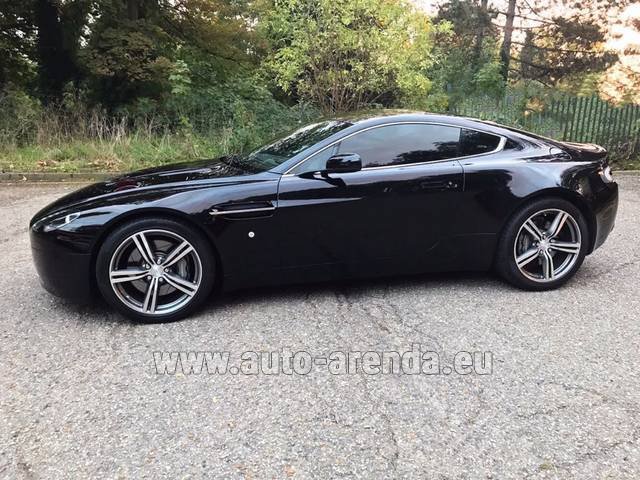 Rental Aston Martin Vantage 4.7 436 CV in Frankfurt