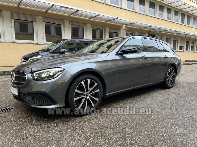 Rental Mercedes-Benz E220d 4MATIC AMG equipment in Cologne