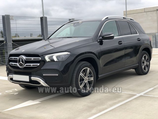 Rental Mercedes-Benz GLE 300d 4MATIC AMG Equipment in Magdeburg